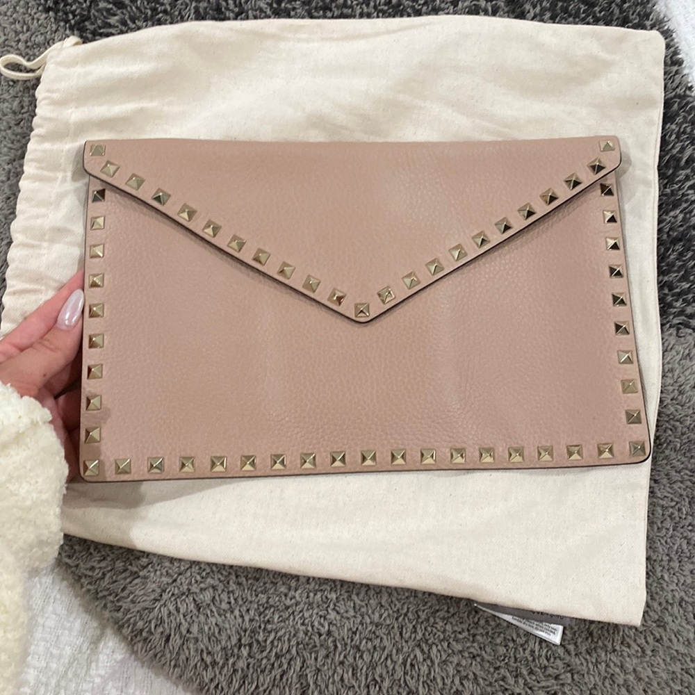 Authentic Valentino garavani